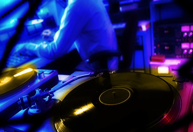 DJ_630