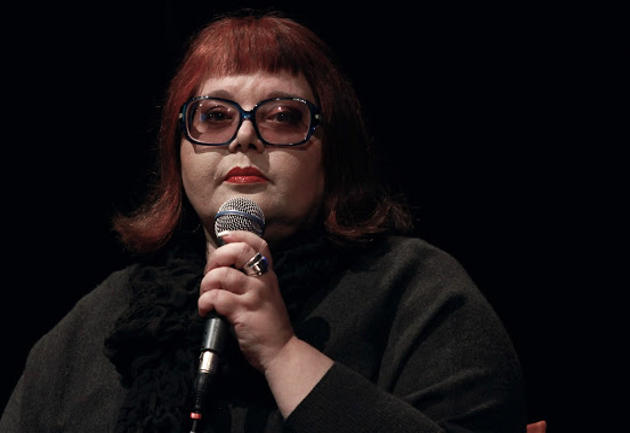 suzana_milevska_mikrofon_630