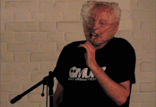 Crtalic_Marijan_performans_vrecica_630