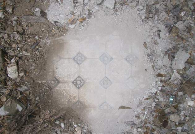 fekete_kupatilo_subotica_630