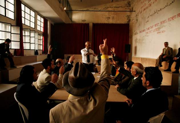 12_angry_lebanese_630