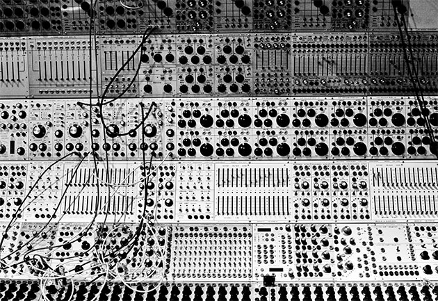 buchla_630