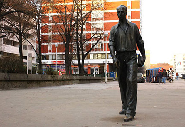 Spomenik-Augustu-Cesarcu_630