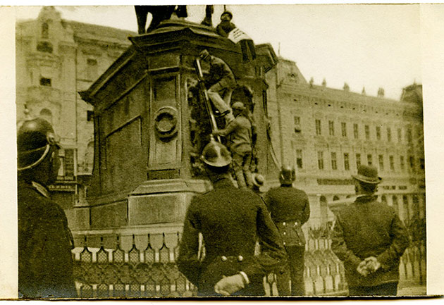 People-Love-Monuments_630