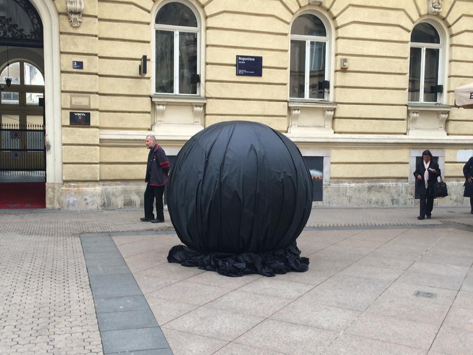 crno_sunce_kozaric_630