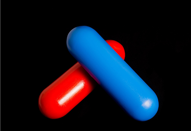 Eric_del_Castillo_Red_pill_Blue_pill_630