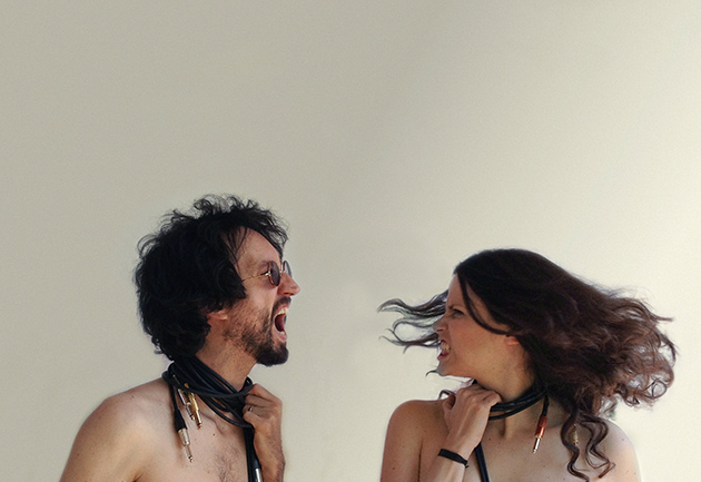 the_hunting_dogs_630